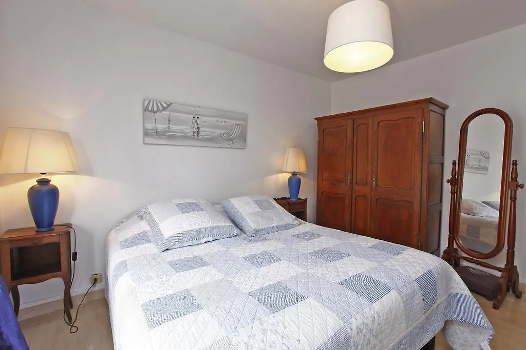 Apartment Appartement 6 Personnes Avec Terrasse Le Port Nice